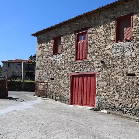 Casa-museo Genia Trigo B&B 소베르